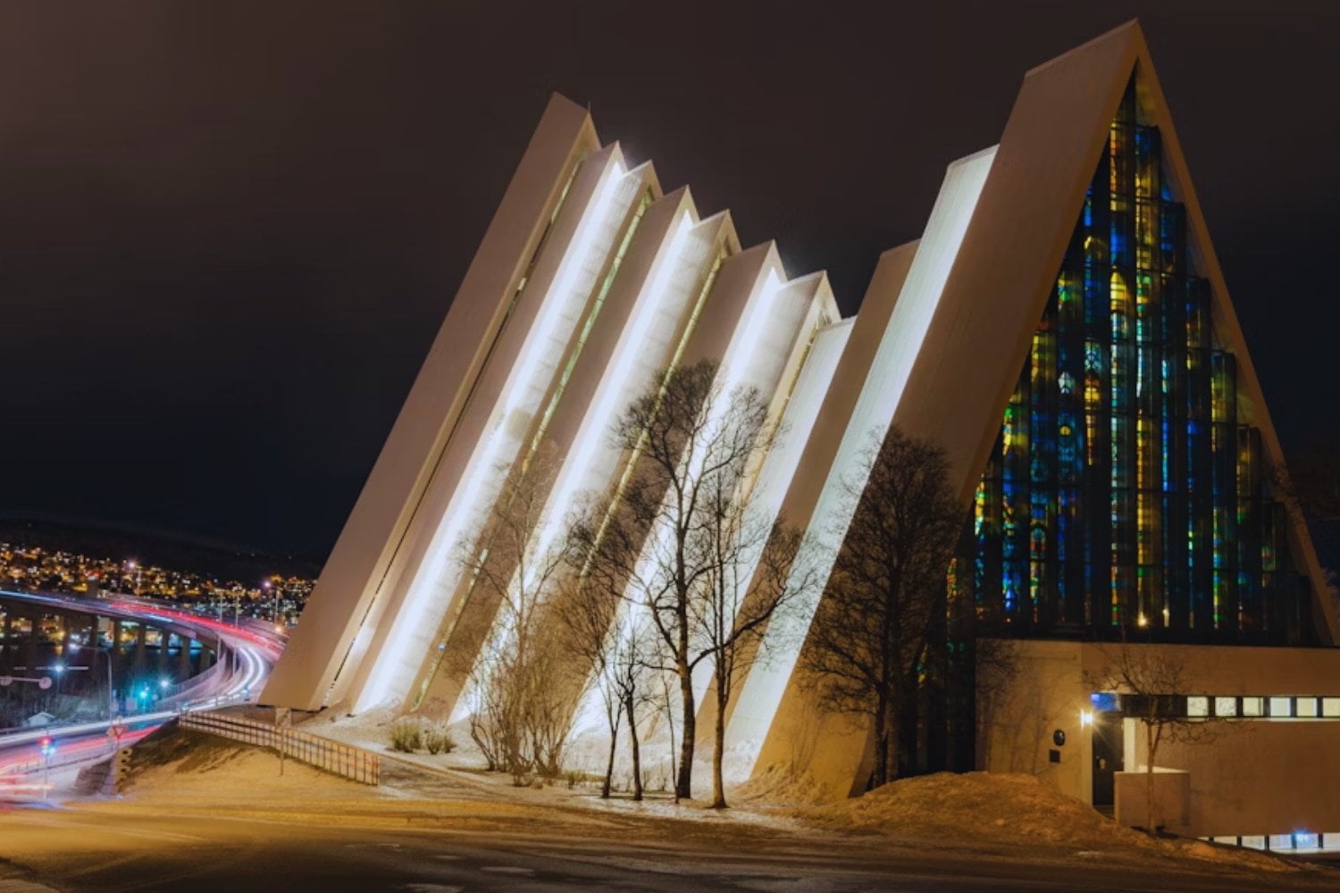 Tromsø, la ciudad noruega donde el sol desaparece durante dos meses y la oscuridad se convierte en espectáculo