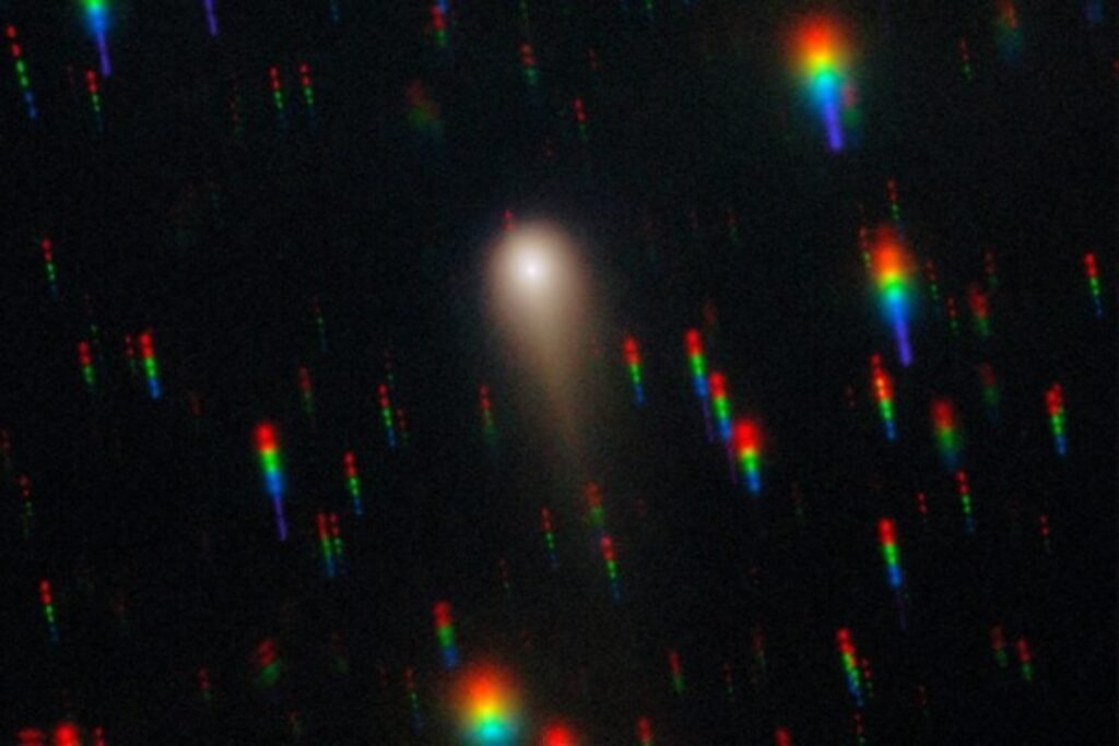 Algo cruza el Sistema Solar demasiado rápido. 3I/ATLAS rompe récords, sigue una trayectoria hiperbólica y escapa del Sol como si nada