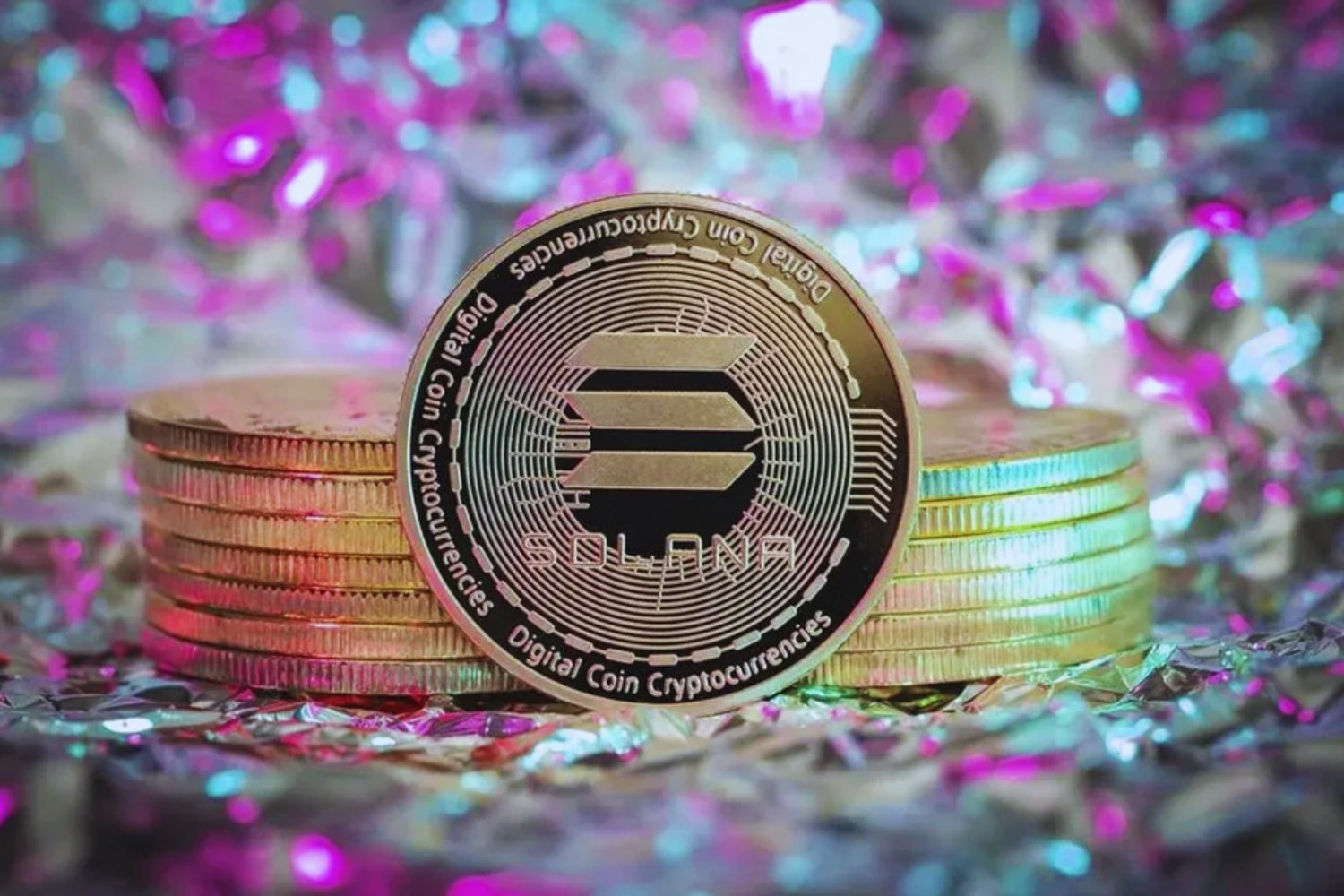 Aunque cueste creerlo, el nuevo rey de las DeFi ya no es Ethereum. Solana  desplazó al gigante en volumen de comercio y cambió las reglas del juego