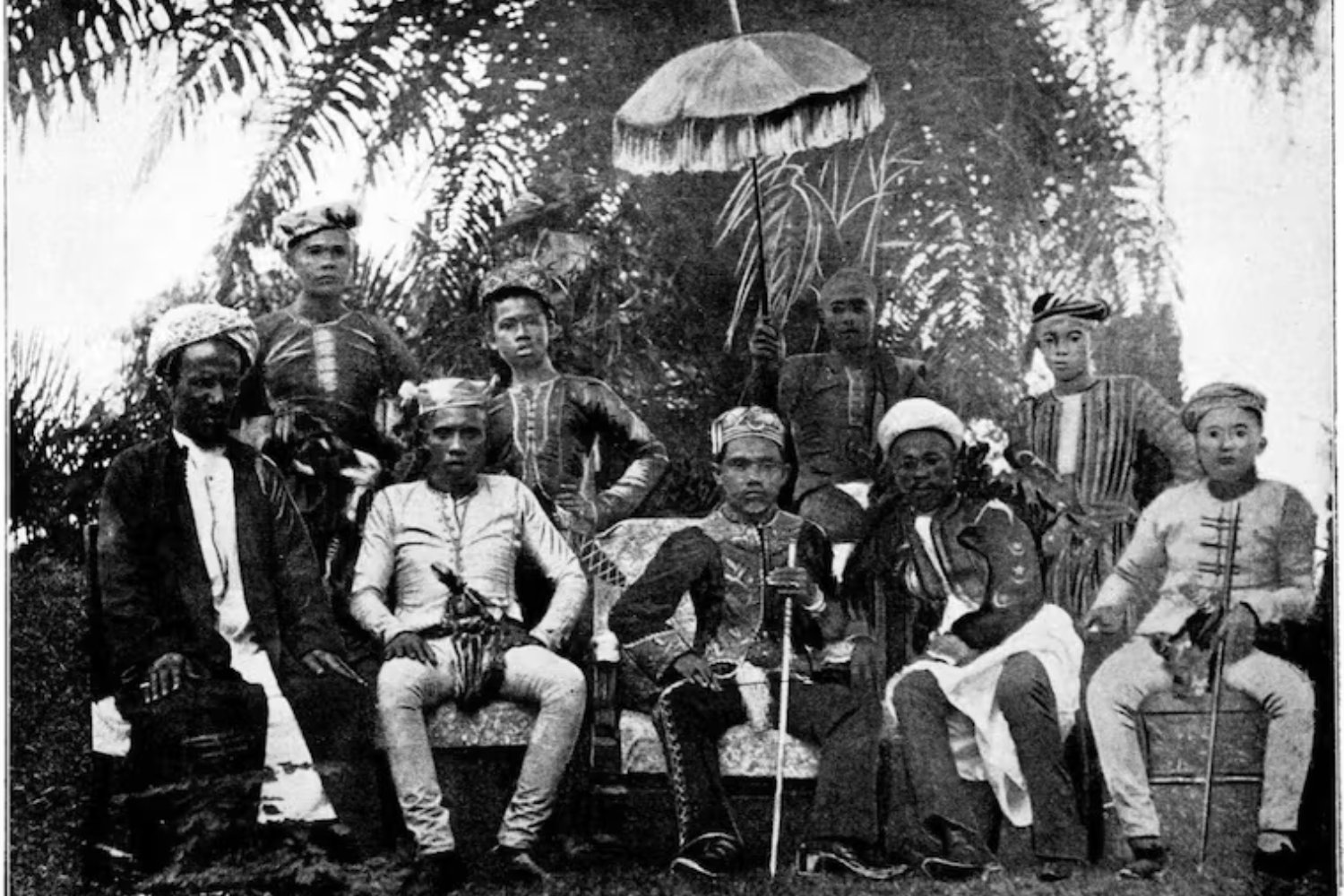 Un acuerdo firmado en 1878 entre un sultán de Borneo y dos empresarios británicos ha vuelto para perseguir a España. Un arbitraje fallido convirtió un trato colonial del siglo XIX en una factura de 15.500 millones que España acaba de esquivar.