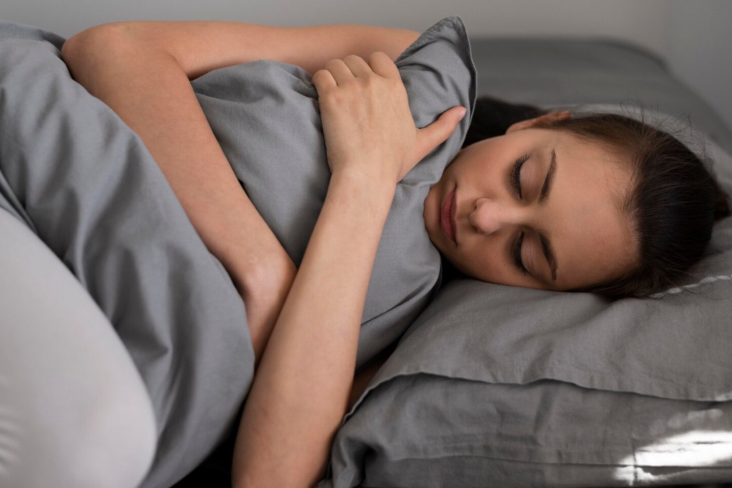 Melatonina bajo la lupa: qué dice la ciencia sobre la hormona del sueño (y qué no hace realmente)