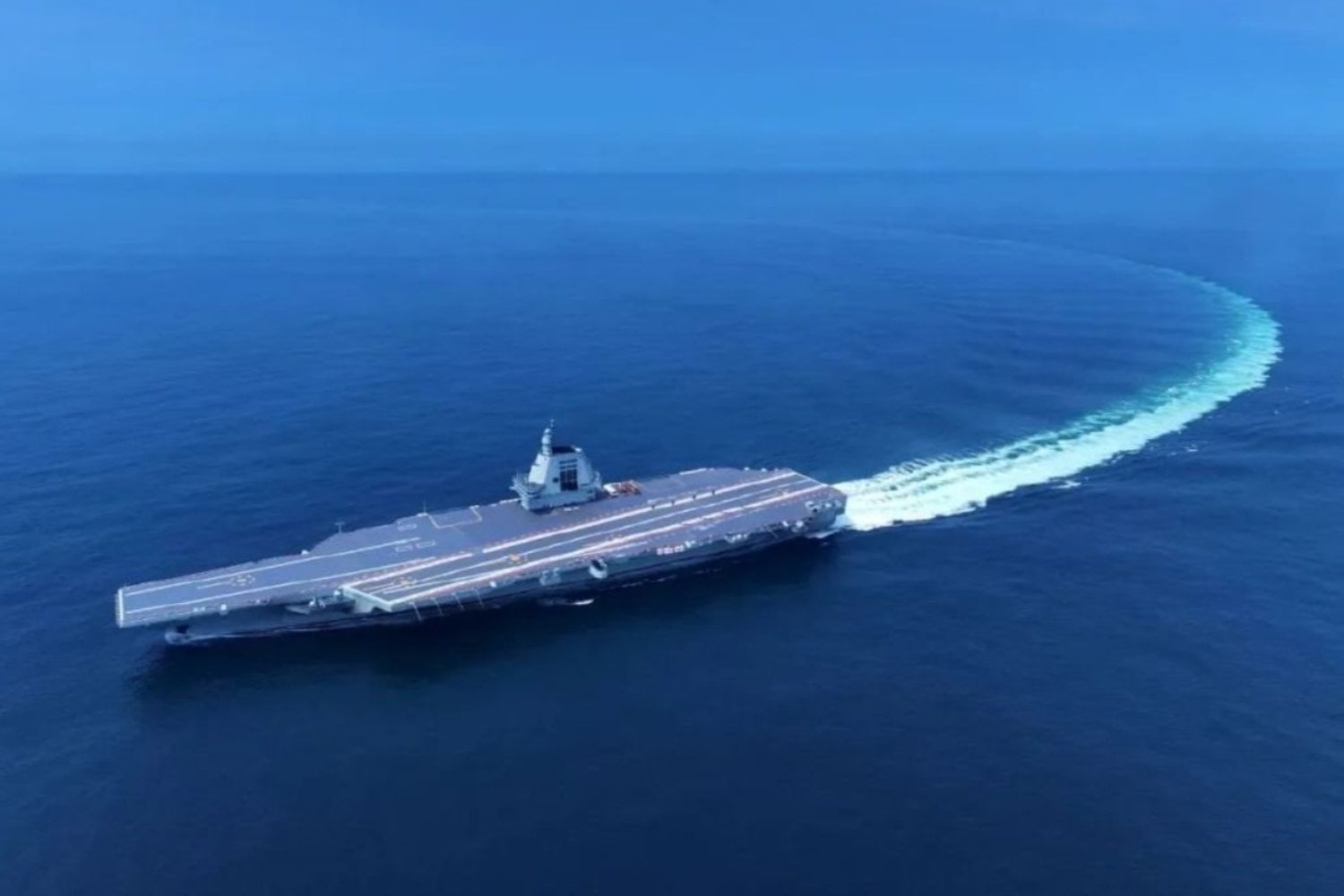 El botón que apretó Xi Jinping: China ya tiene su arma para competir con la US Navy