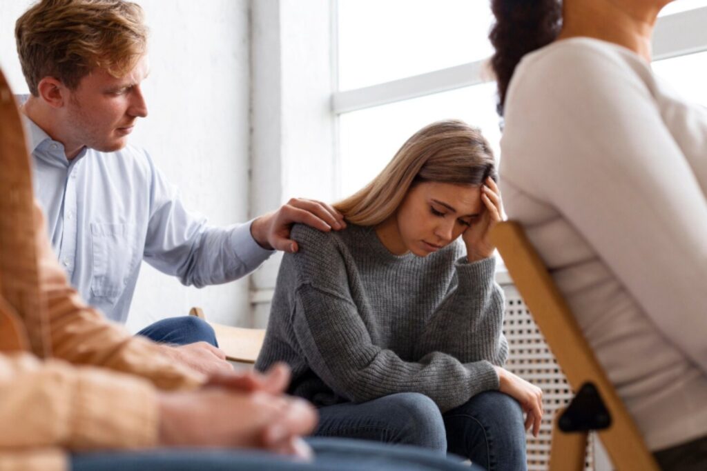 Empatía y palabras que curan: cómo hablar con alguien que sufre ansiedad social