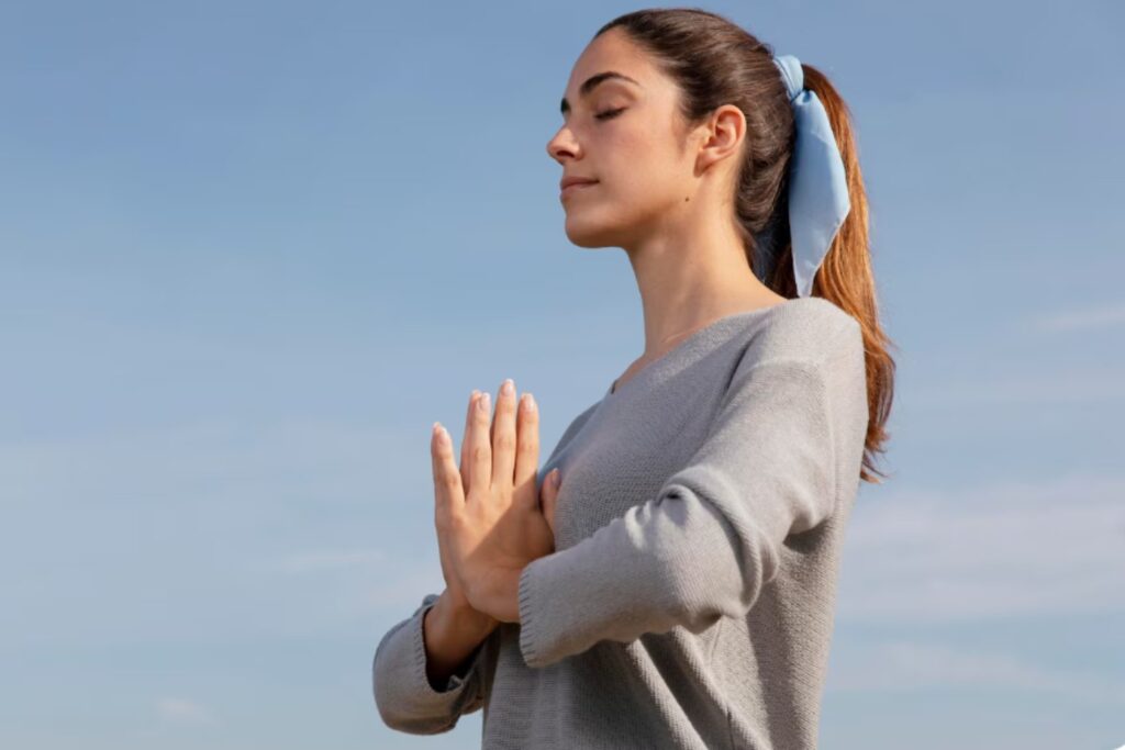 Dormir, comer y respirar: las claves científicas para mantener tu bienestar mental, según INECO