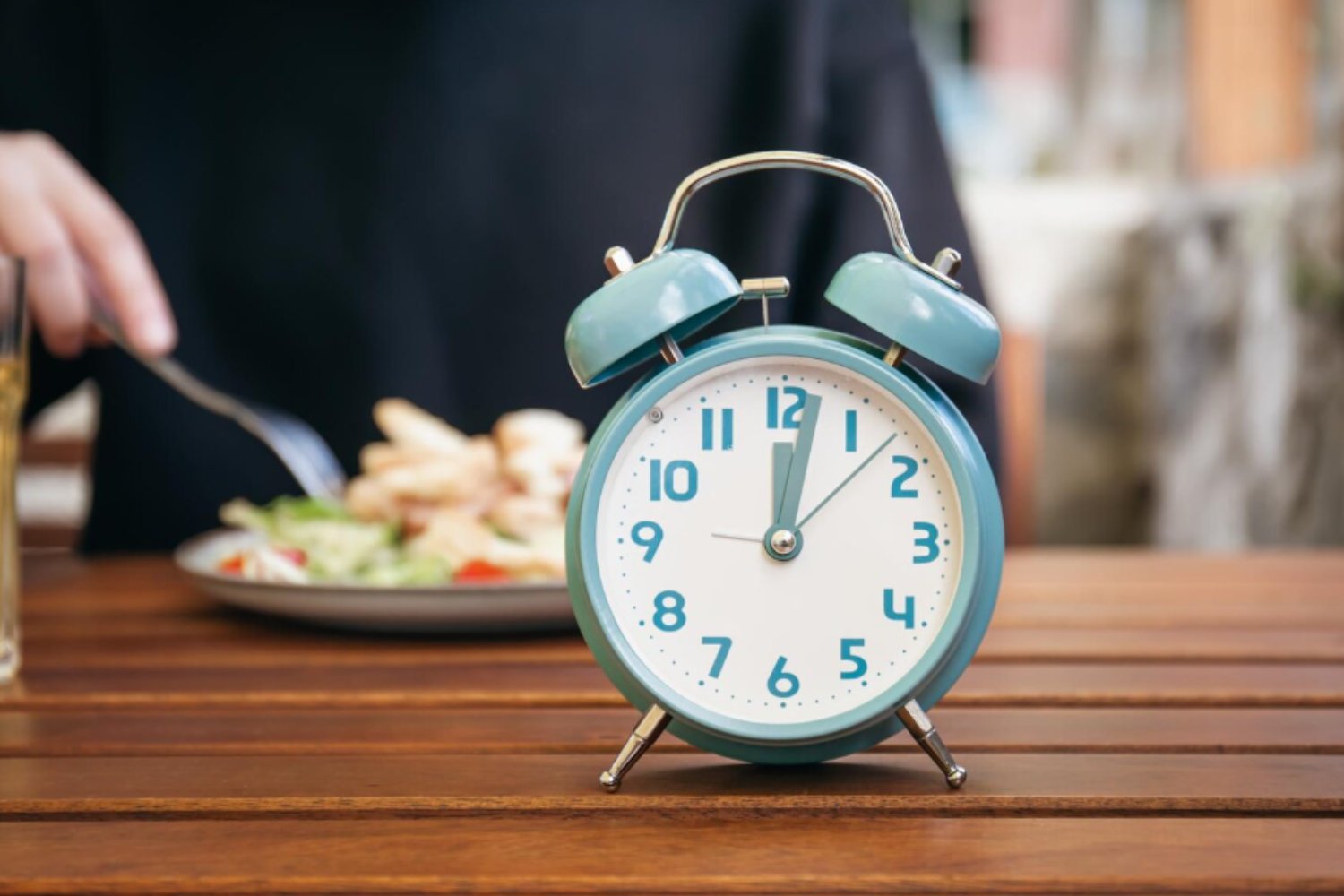 Qué dice la ciencia sobre el impacto del ayuno intermitente en el cerebro