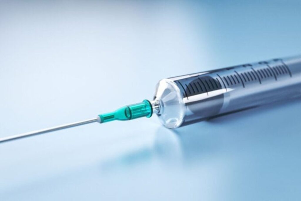 Transmisión De Hepatitis C A Traves De Agujas