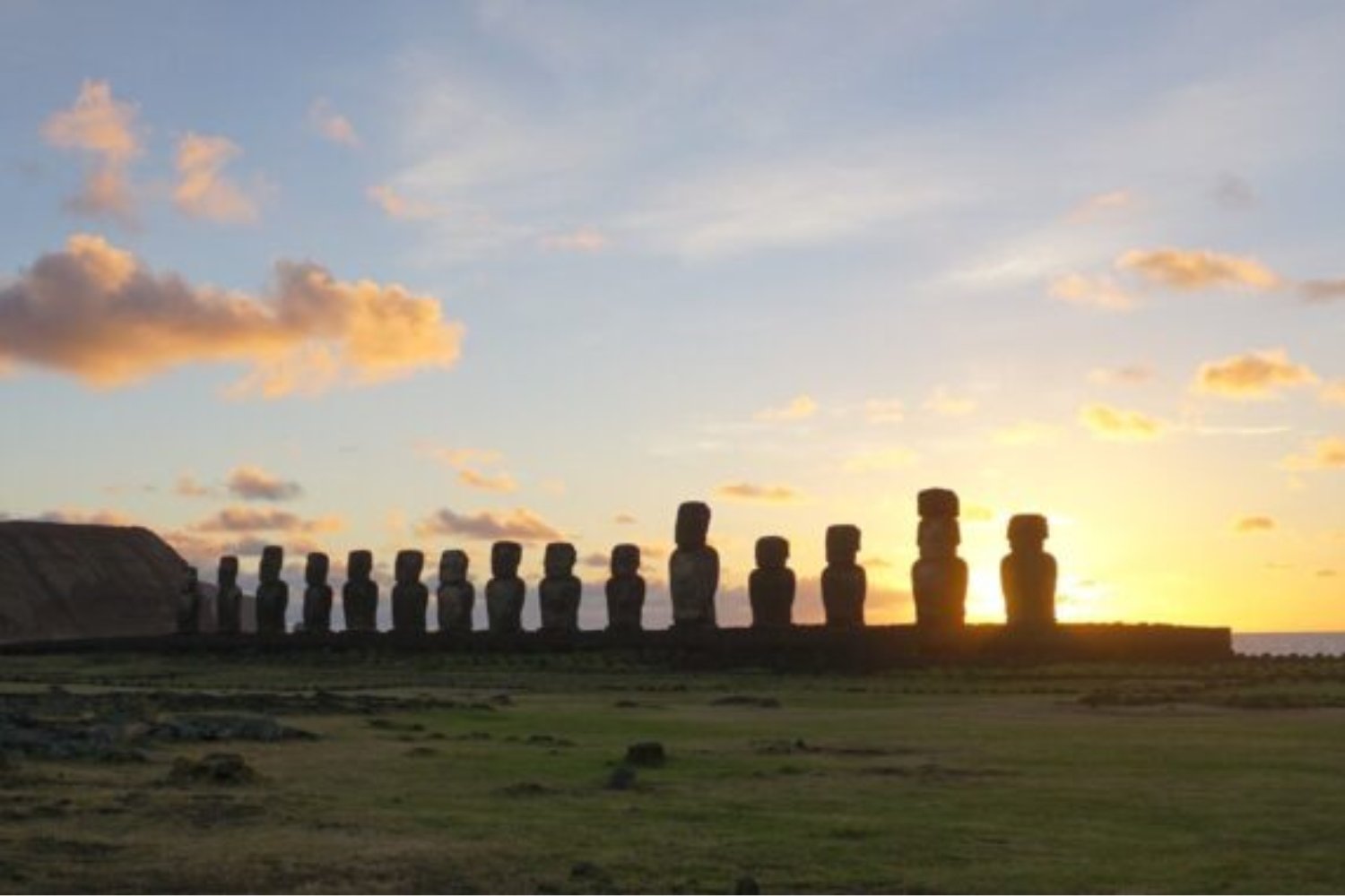 Un modelo 3D revela cómo se tallaban los moáis. La cantera de Rapa Nui muestra que la fabricación de las estatuas era descentralizada y hecha por clanes, no por un poder central