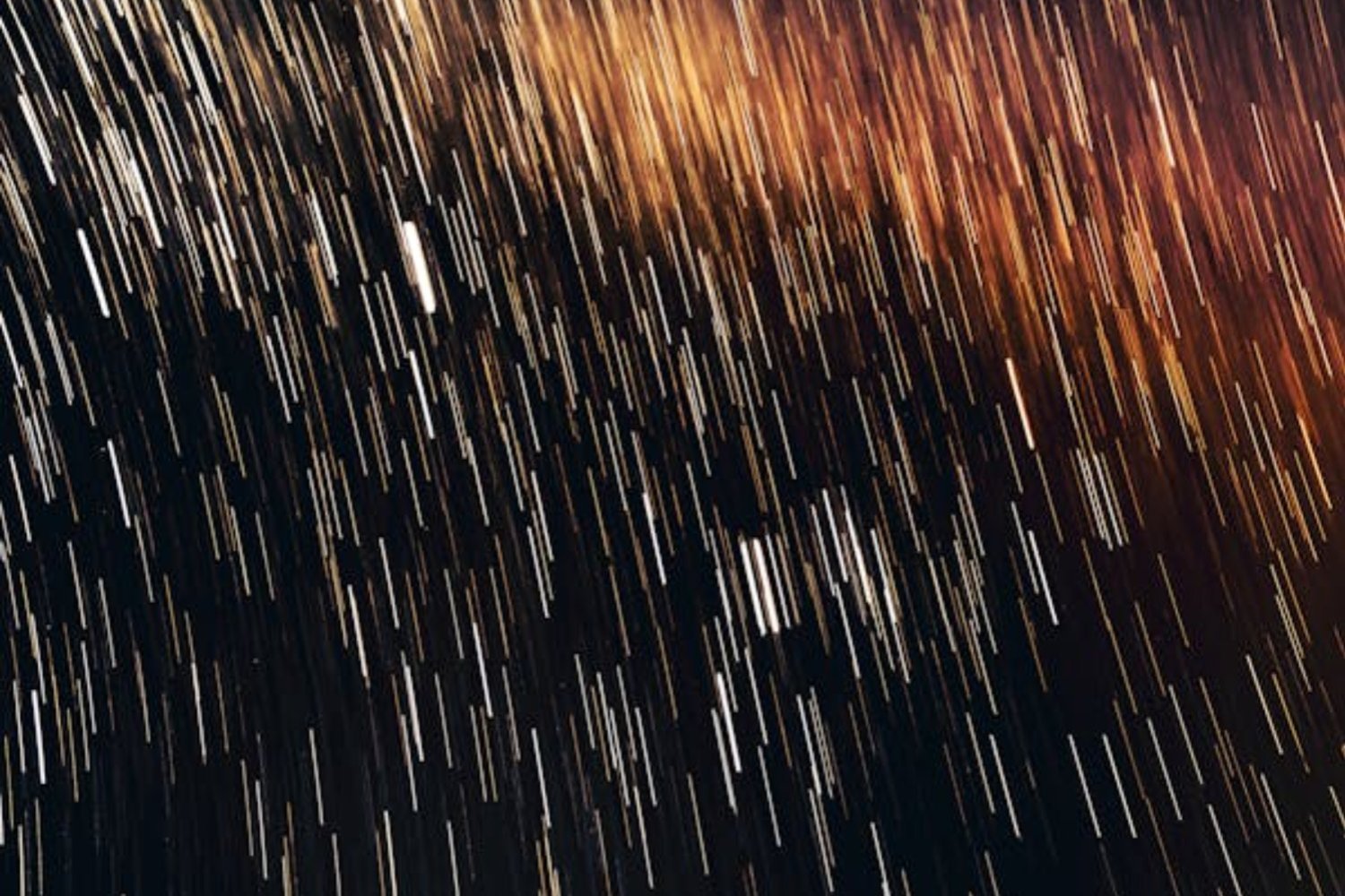 Diciembre trae una de las mejores lluvias de meteoros del año. Las Gemínidas nacen de un objeto que no encaja en ninguna categoría clara