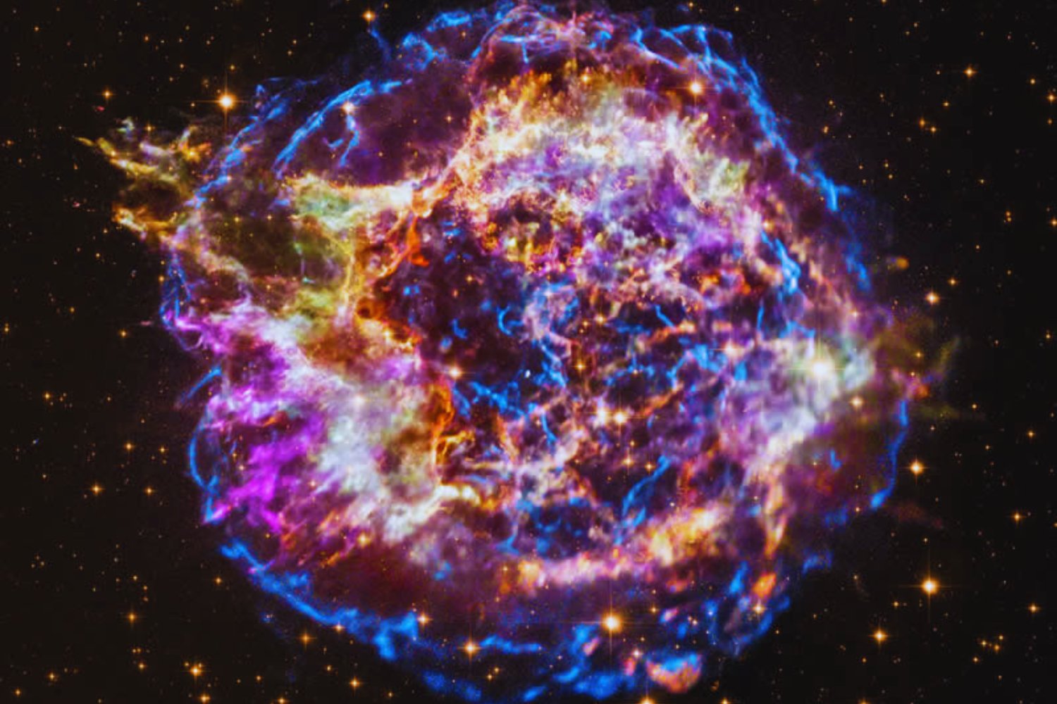 Algo no encaja en la supernova más joven de la Vía Láctea. Cassiopeia A muestra una química que no debería existir