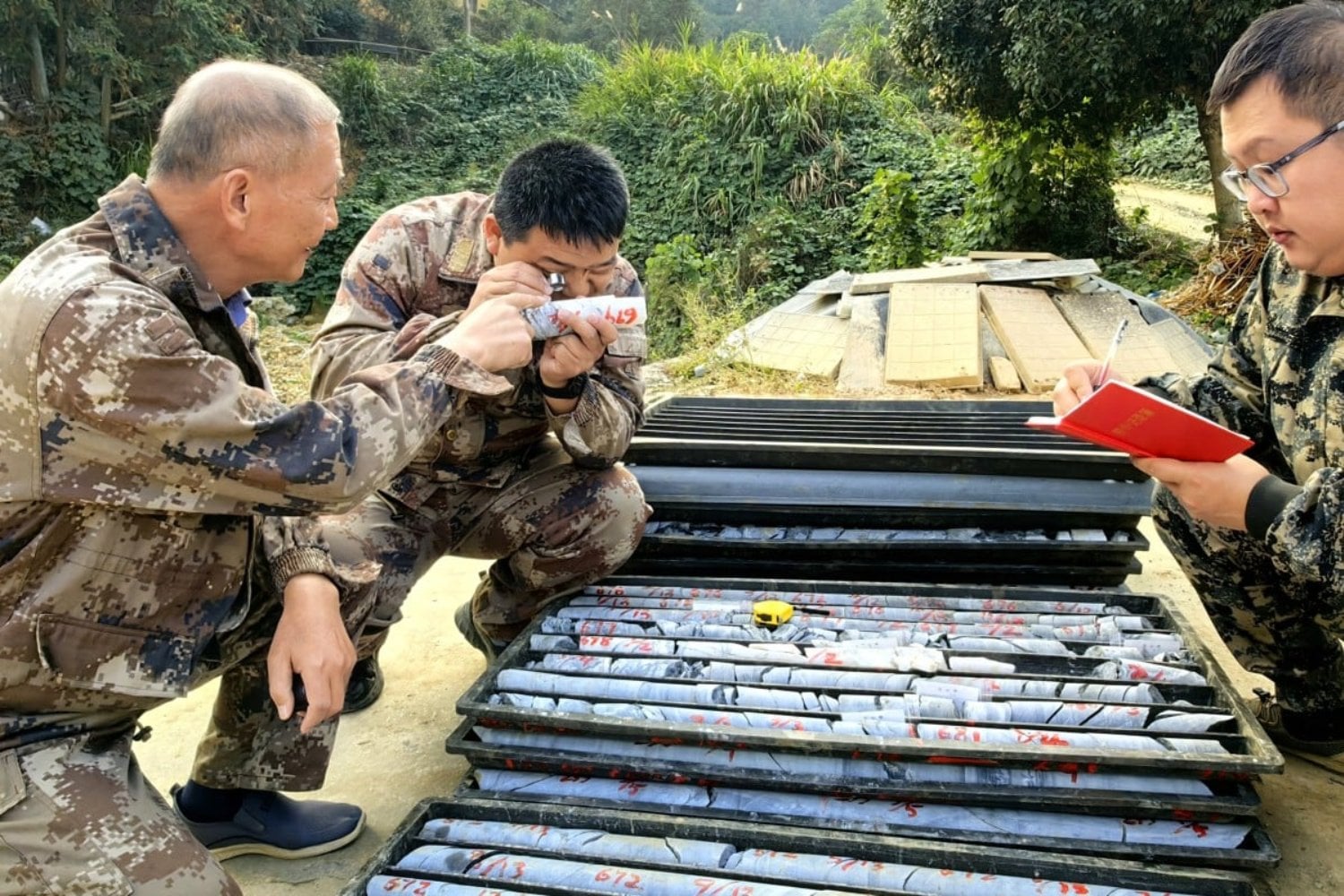 Hallan en China uno de los mayores depósitos de oro jamás registrados. Un descubrimiento valorado en 83.000 millones que podría cambiar el mapa global del metal