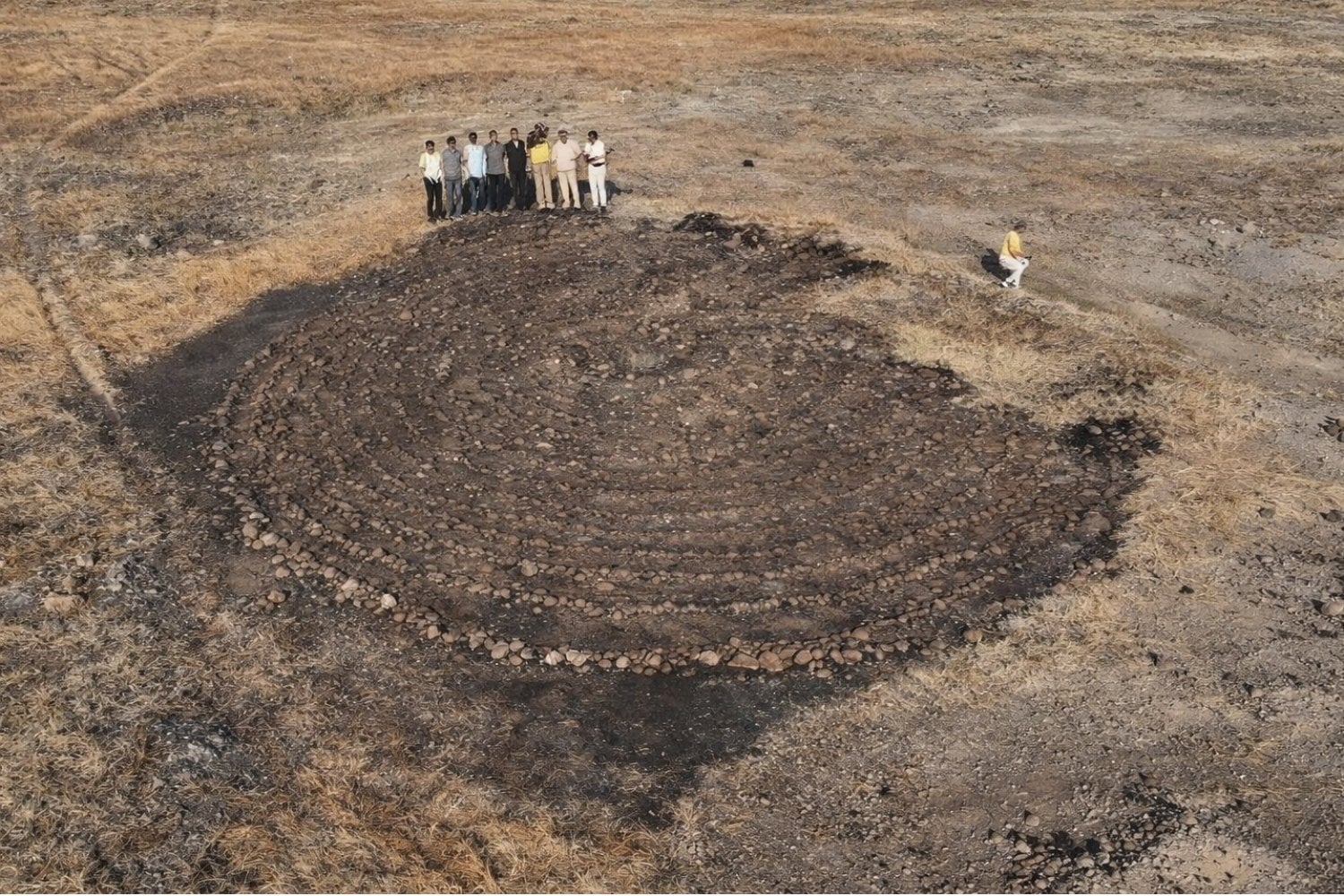 Un laberinto de miles de piedras apareció en India y no encaja en la historia local. Por qué podría estar conectado con el comercio romano
