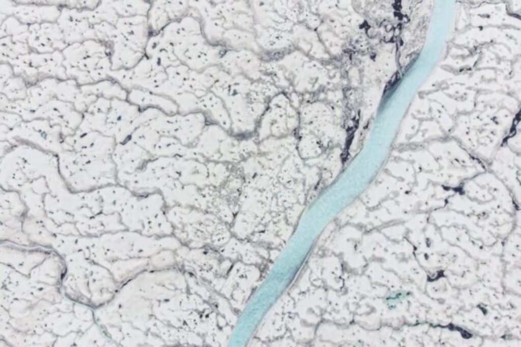 El Ártico pierde hielo a una velocidad inédita. Así funcionan los episodios de fusión extrema que ya están alterando el equilibrio climático de la Tierra