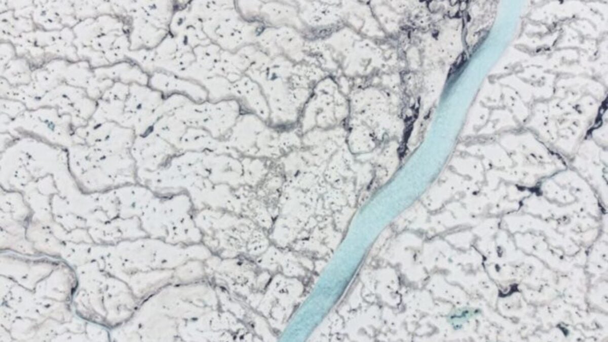 El Ártico está perdiendo hielo a una velocidad sin precedentes. Los episodios de fusión extrema ya están alterando el equilibrio climático del planeta