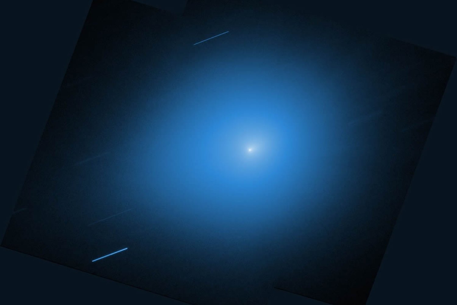 El Hubble captura el adiós de un visitante interestelar. El cometa 3I/ATLAS abandona el Sistema Solar dejando una imagen tan extraña como reveladora