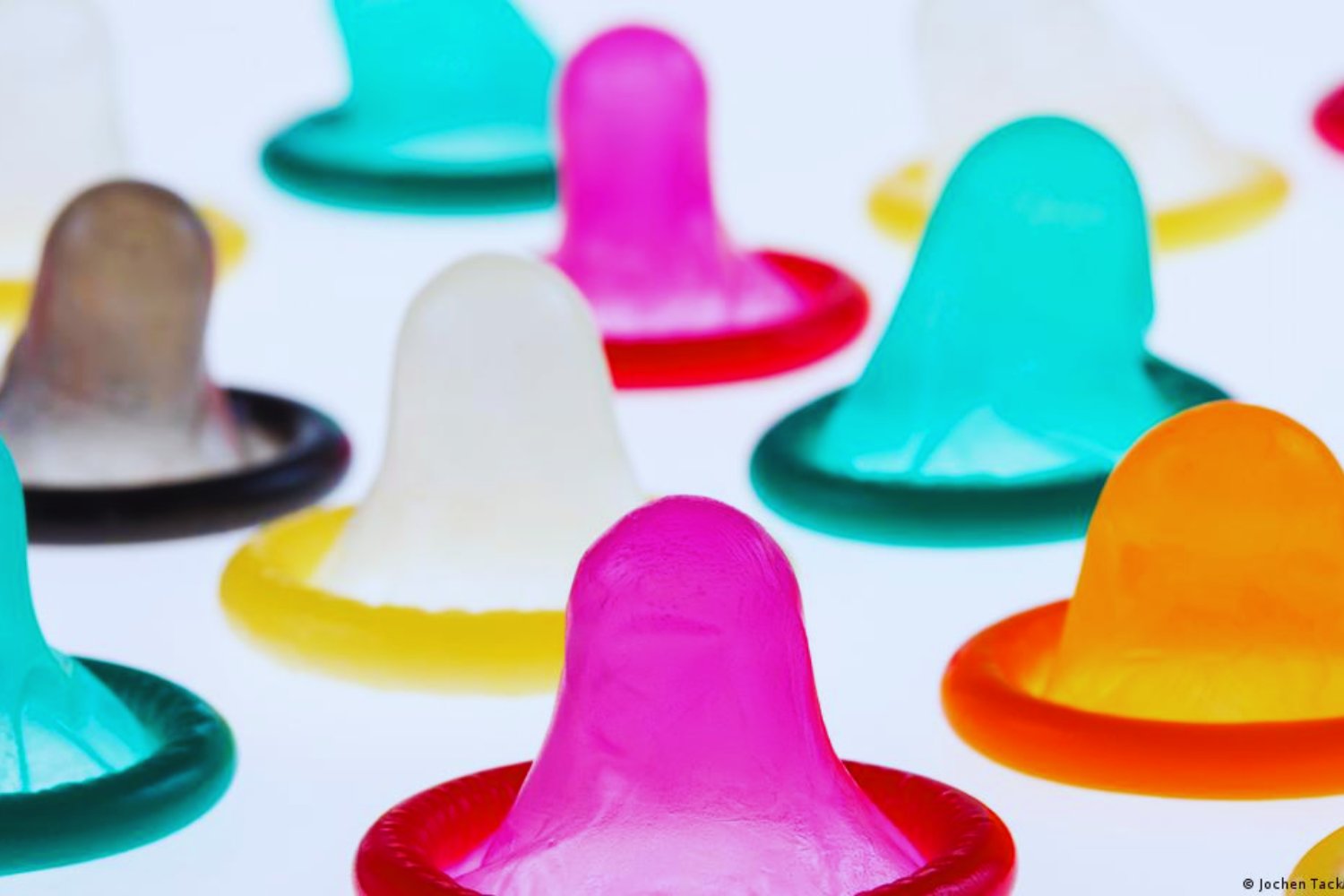 China está desesperada por aumentar su natalidad y ha dado un giro inesperado. Su última idea es empezar a cobrar impuestos a los anticonceptivos