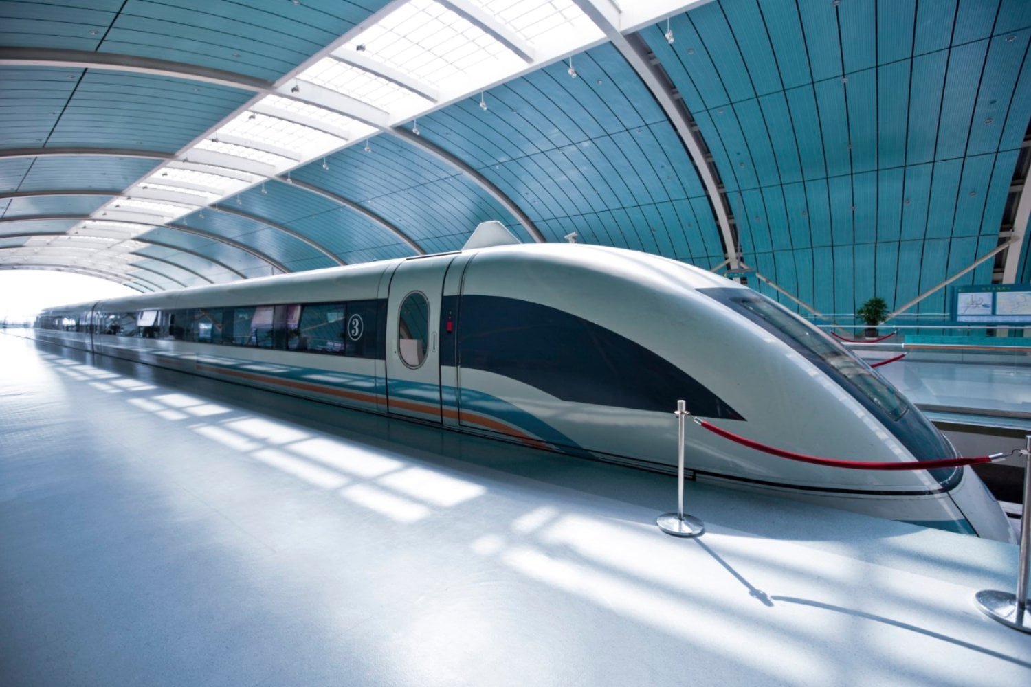 China acelera hacia los 4.000 km/h: el tren supersónico que quiere reemplazar al avión