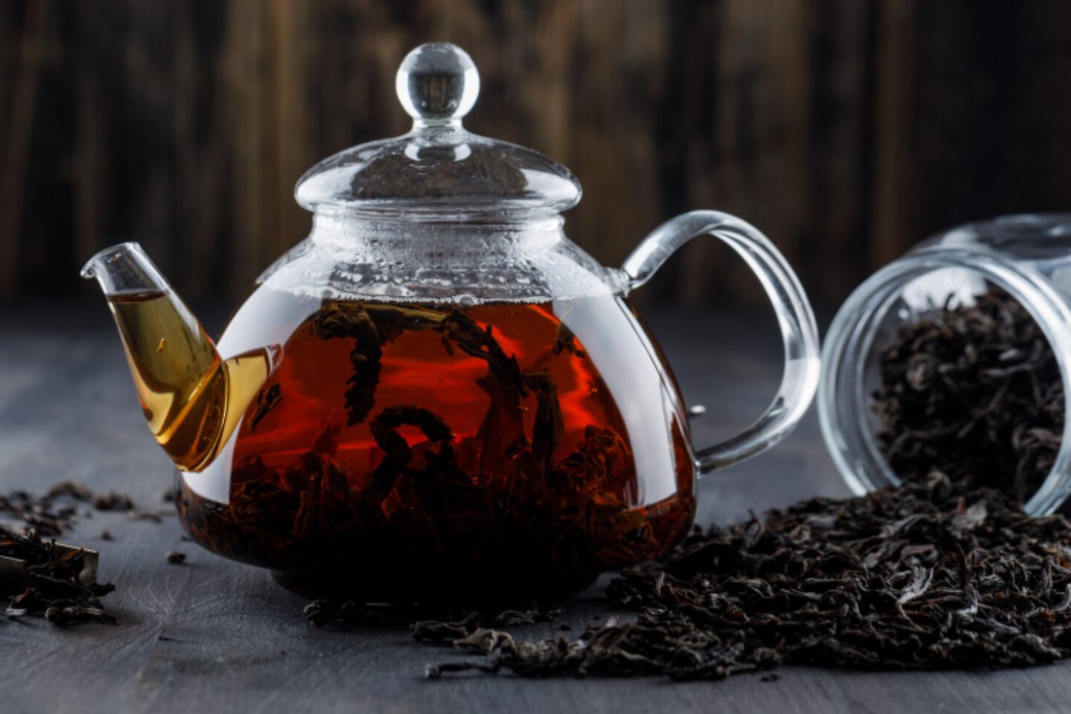 La ciencia detrás del vino que “raspa”: el misterio de la boca seca explicado