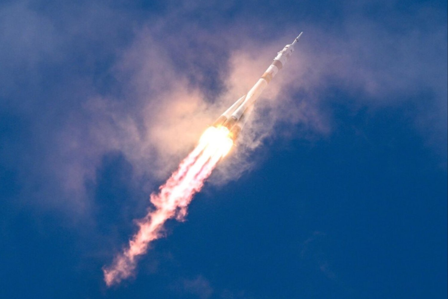 Cómo la IA se convirtió en el motor silencioso de la nueva carrera espacial