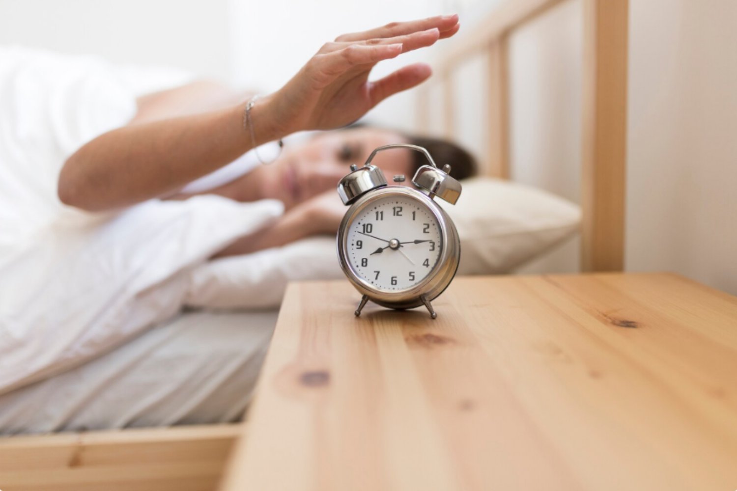 Dormir siempre a la misma hora es más importante de lo que crees: el reloj interno que protege tu salud