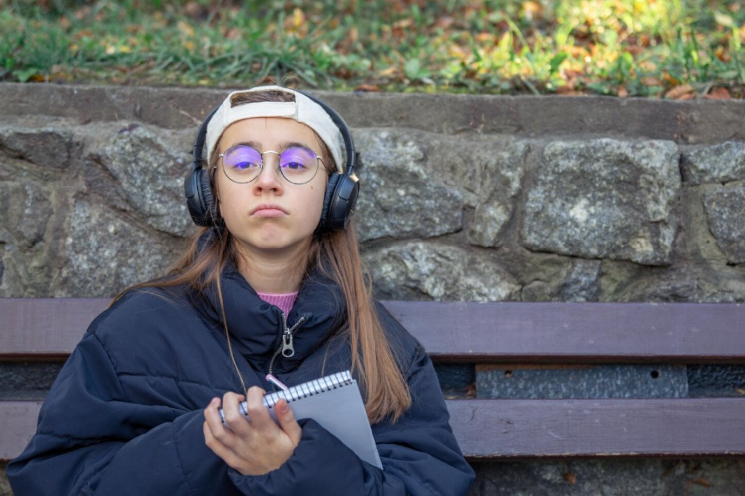 El inquietante aumento del daño auditivo en adolescentes: la ciencia advierte que ya no es un problema del futuro