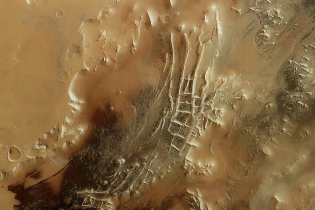 China y EE. UU. exploran Marte… pero hay una zona que ninguna misión puede tocar