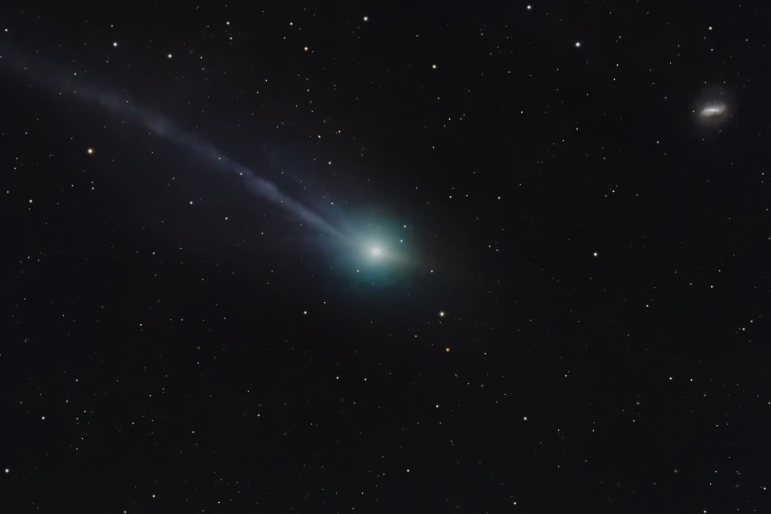 El jefe de la ESA zanja el misterio del cometa 3I/ATLAS: no es alienígena, pero sí una ventana única al cosmos