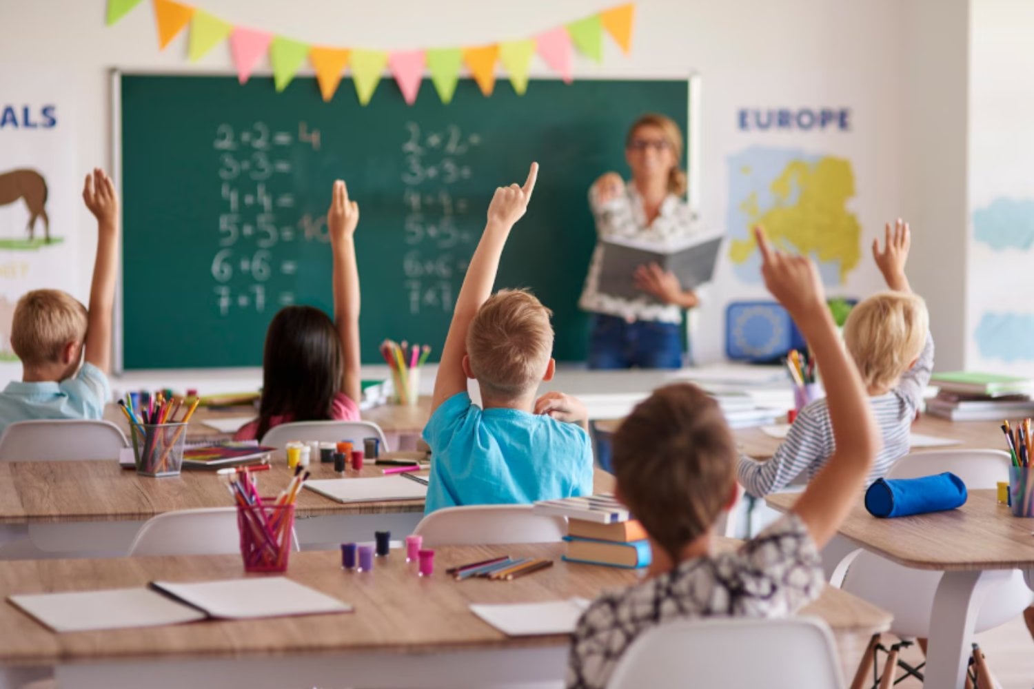 Niños expuestos a altas temperaturas muestran menor rendimiento cognitivo, según científicos