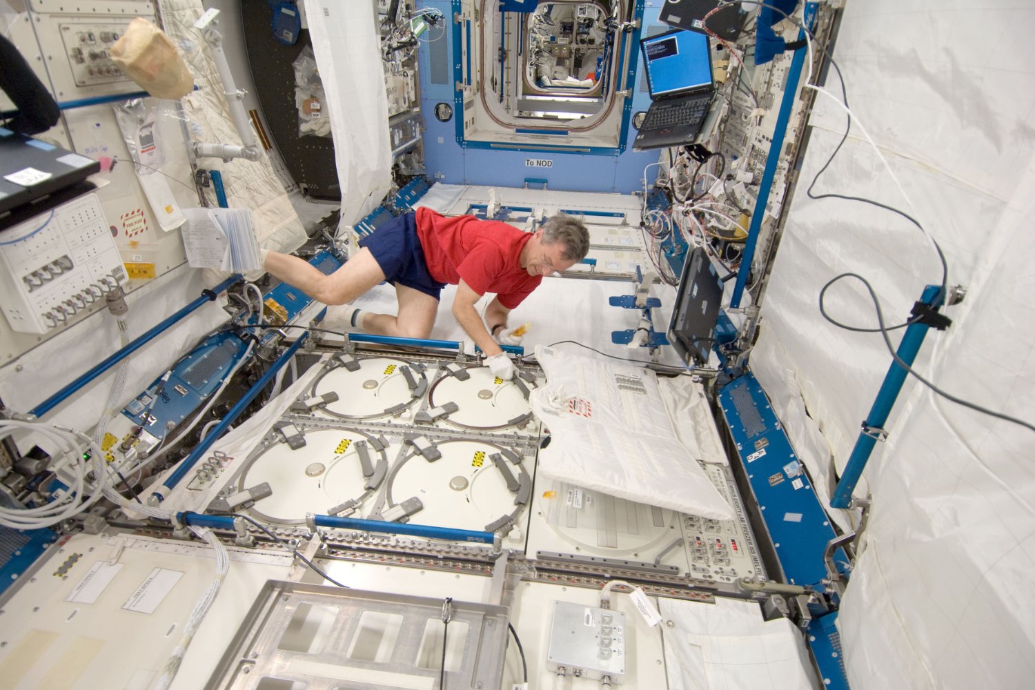 Tripulacion Estacion Espacial Internacional