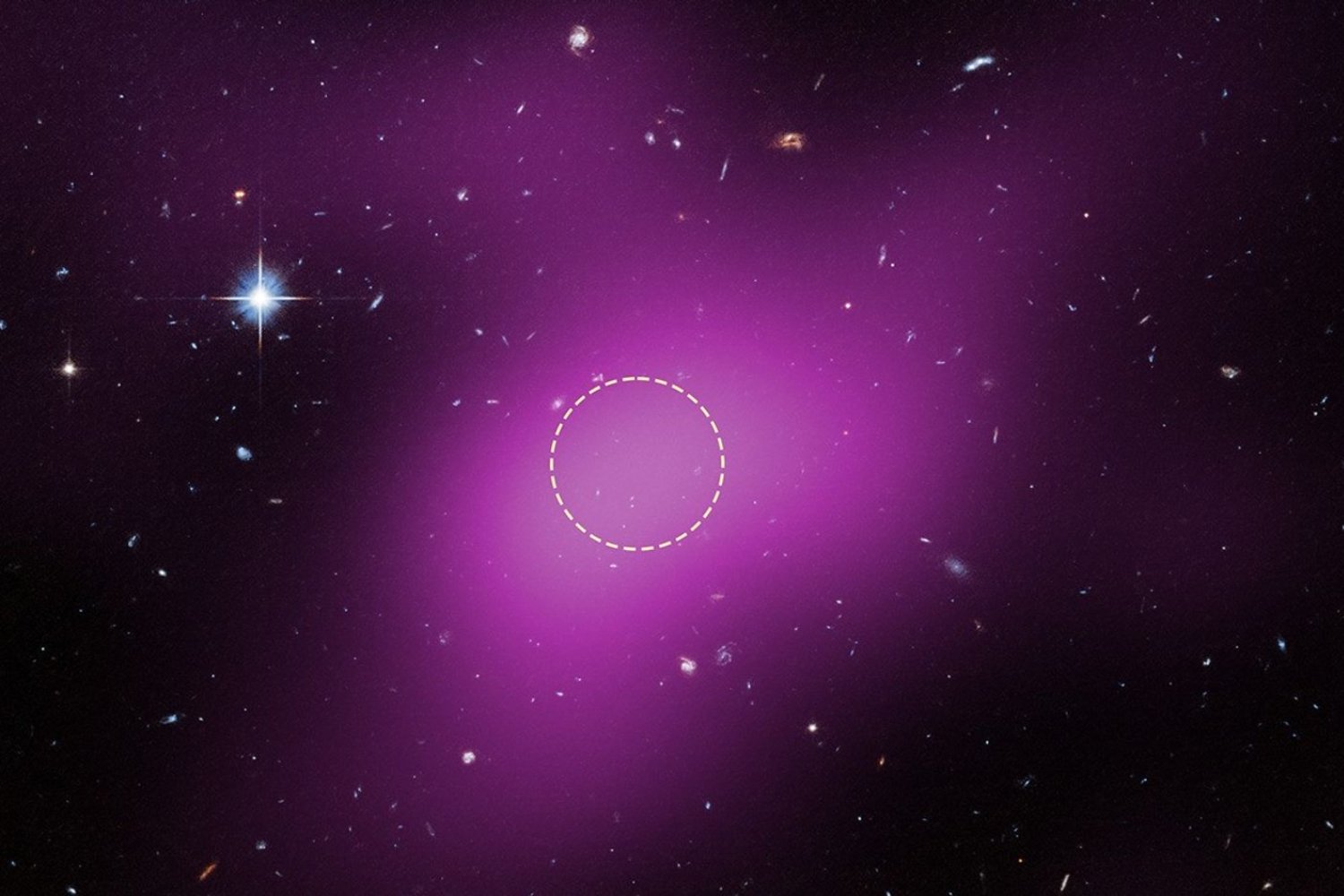 La Vía Láctea está llena de estrellas, pero el universo también fabrica galaxias sin ninguna. El extraño caso de las llamadas “galaxias fantasma”