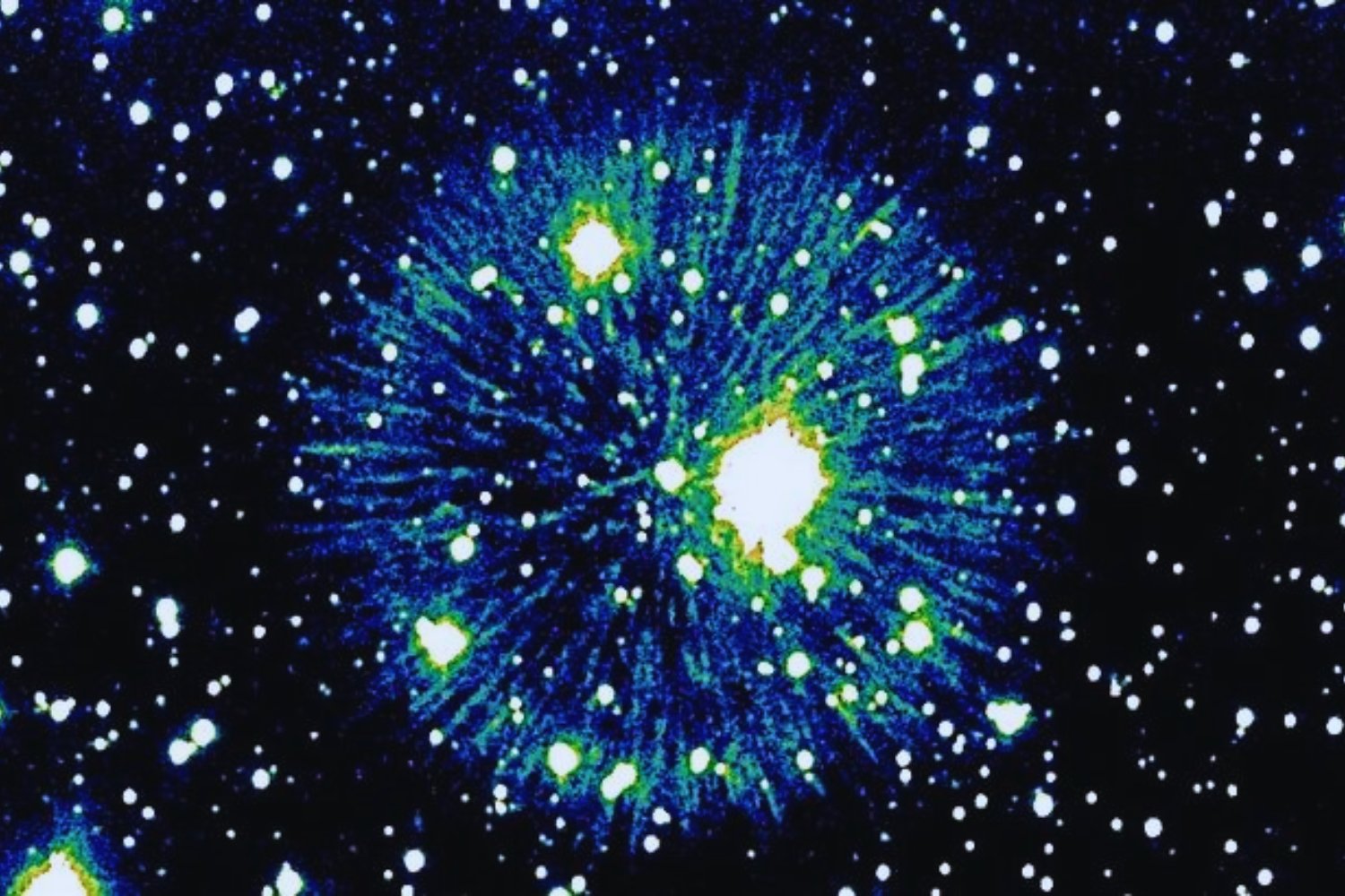 Pa 30 no se comporta como ninguna supernova conocida. Explota, no termina de morir y deja una estructura que la física no esperaba