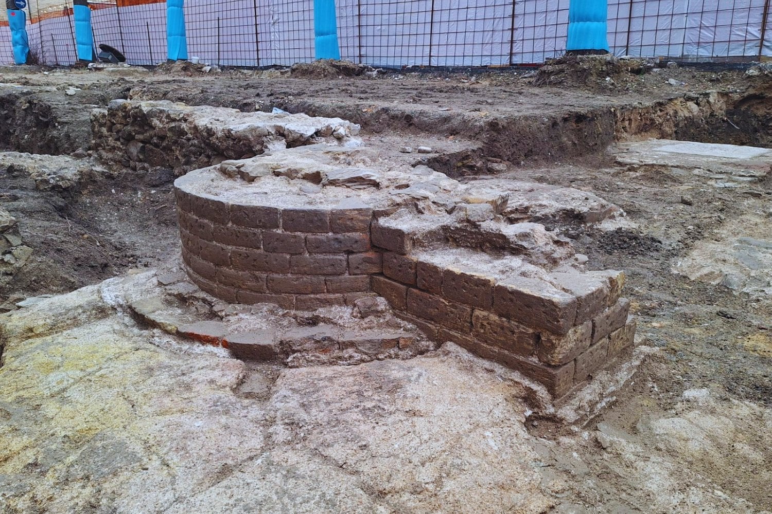 Durante 500 años fue solo una frase en un libro. Ahora Italia confirma el hallazgo de la basílica que inspiró a Leonardo da Vinci