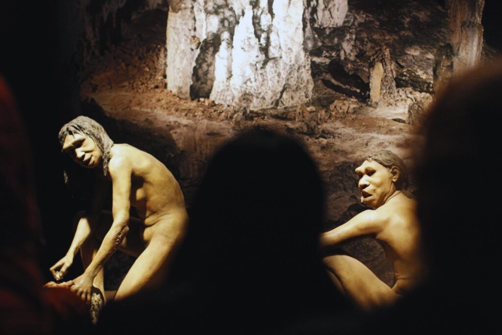 Una cueva de Indonesia acaba de cambiar la historia humana. Las evidencias apuntan a que dos especies pudieron convivir hace más de 40.000 años