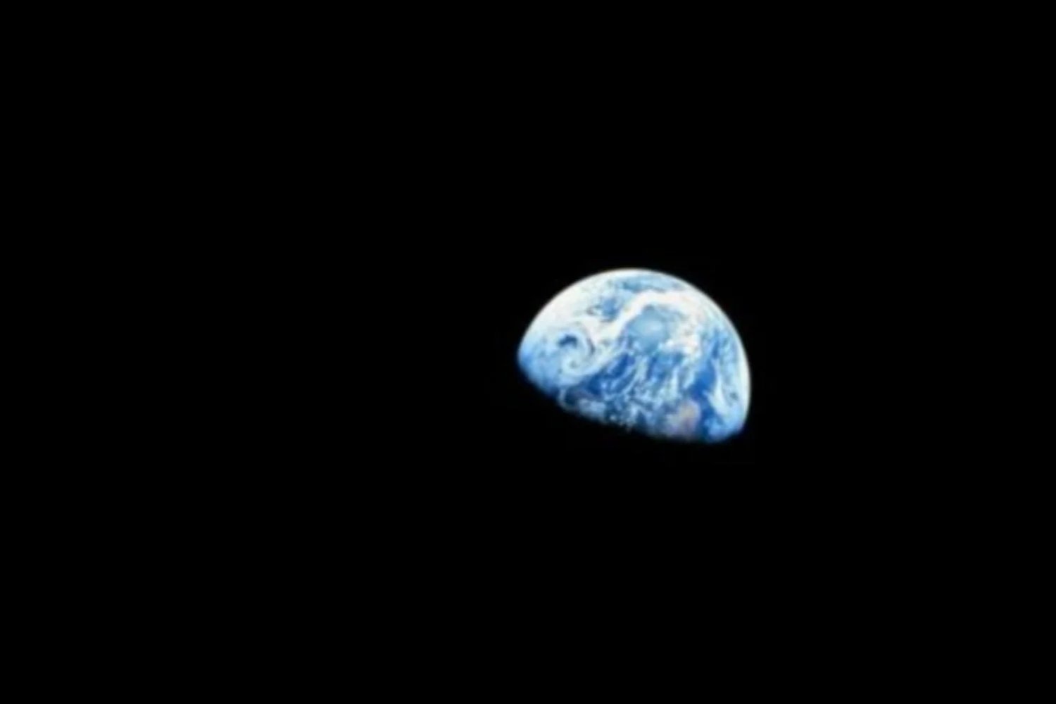 Creíamos que la vida solo podía surgir en pocos planetas. Un nuevo estudio sugiere que el universo podría estar lleno de mundos habitables