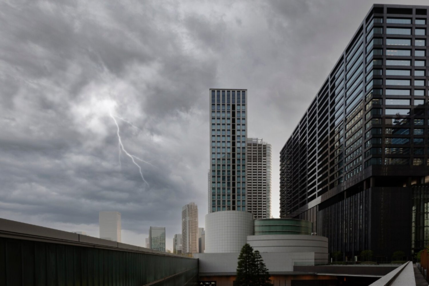 ¿Las ciudades favorecen lluvias más intensas? Urbanización, tormentas y riesgo de inundaciones repentinas