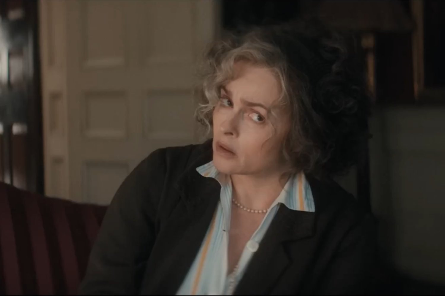 Agatha Christie vuelve a Netflix con un crimen inesperado y una miniserie que reinventa el misterio clásico