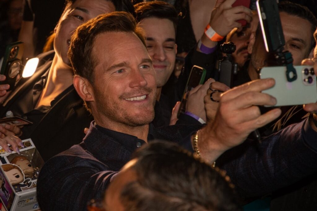 “No se puede ser valiente si no se tiene miedo”: Chris Pratt afronta el mayor desafío interpretativo de su carrera en Sin piedad