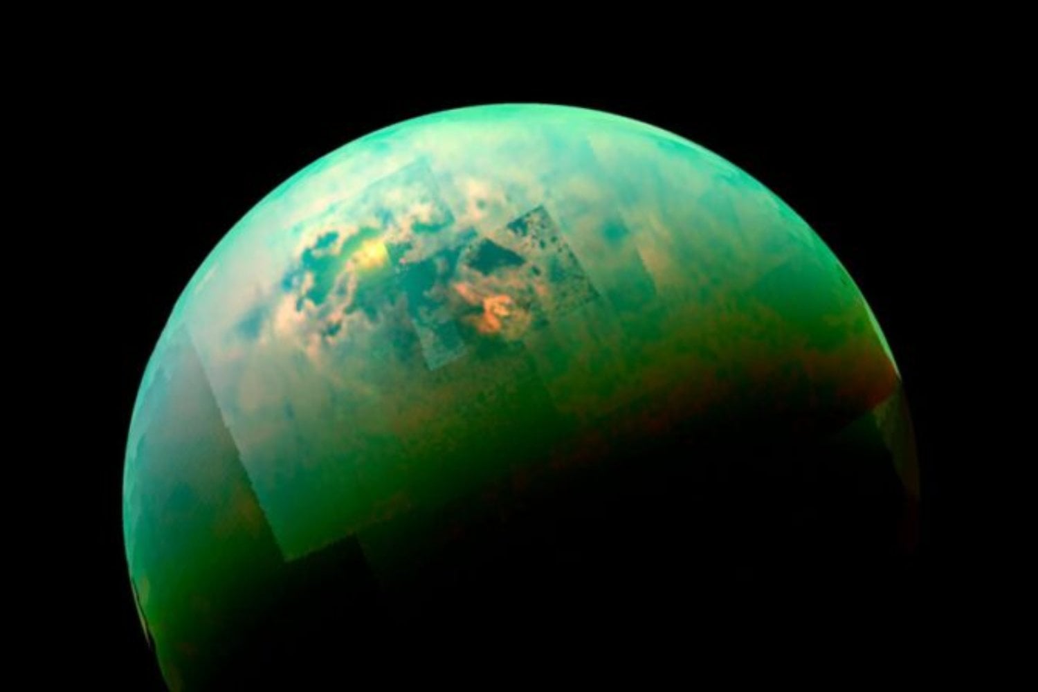 Titán podría no ser una luna “original” de Saturno. Nuevas simulaciones apuntan a que nació tras una colisión brutal entre antiguos satélites