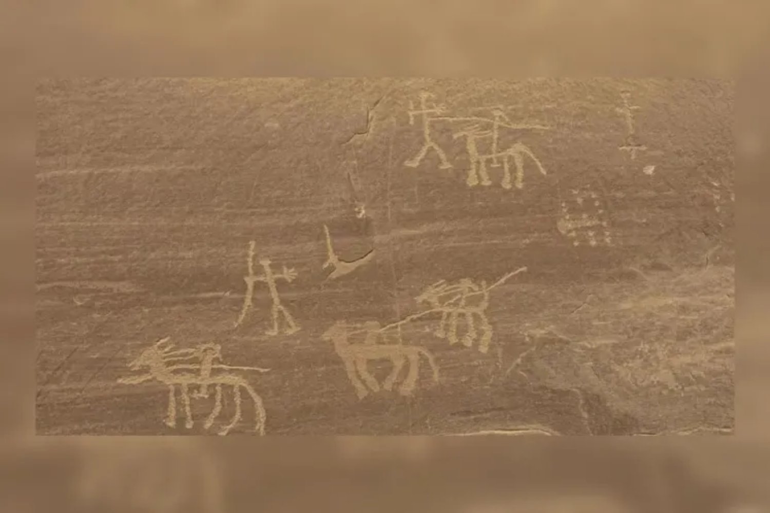 Un refugio de roca en el Sinaí conserva 10.000 años de mensajes humanos. Cómo un mismo lugar fue usado por cazadores, mercaderes y pastores a lo largo de milenios