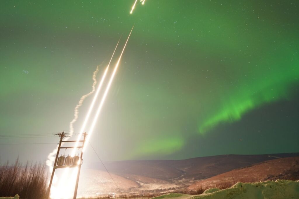 La NASA envía dos misiones a “radiografiar” las auroras desde dentro. Por qué entender las auroras negras es clave para proteger satélites y astronautas