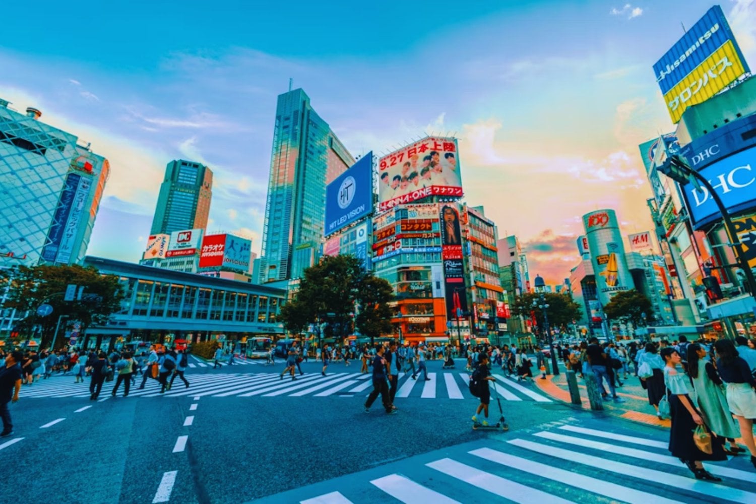 Japón es un país obsesionado con la limpieza, pero casi no tiene papeleras en la calle. El turismo masivo ha puesto en evidencia esa contradicción