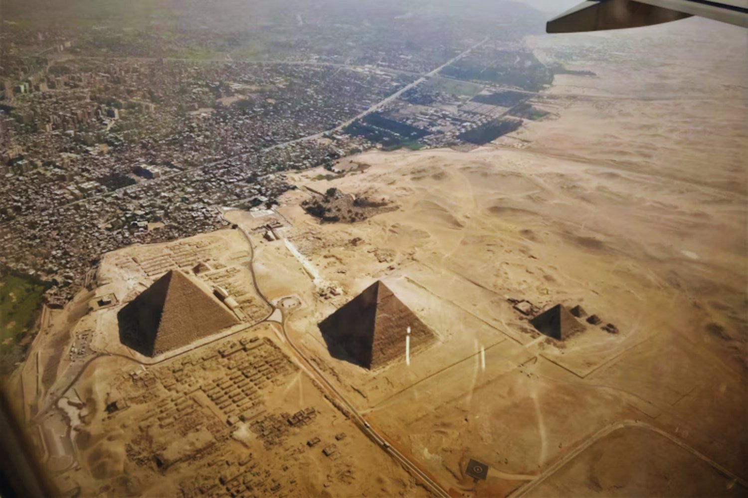 La Gran Pirámide de Giza podría ser mucho más antigua de lo que nos contaron en el colegio. Un geólogo reabre el debate con una teoría que choca con la egiptología