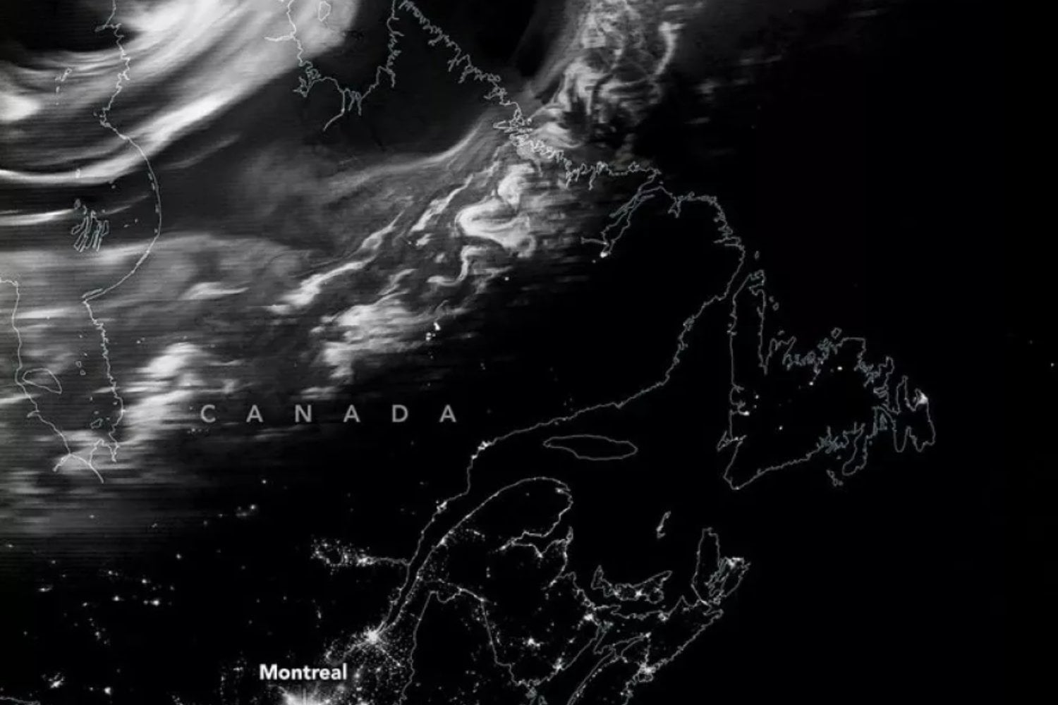 La NASA captó desde el espacio el “resplandor del norte” que se coló en latitudes impensadas. La actividad solar empieza a notarse en media Europa