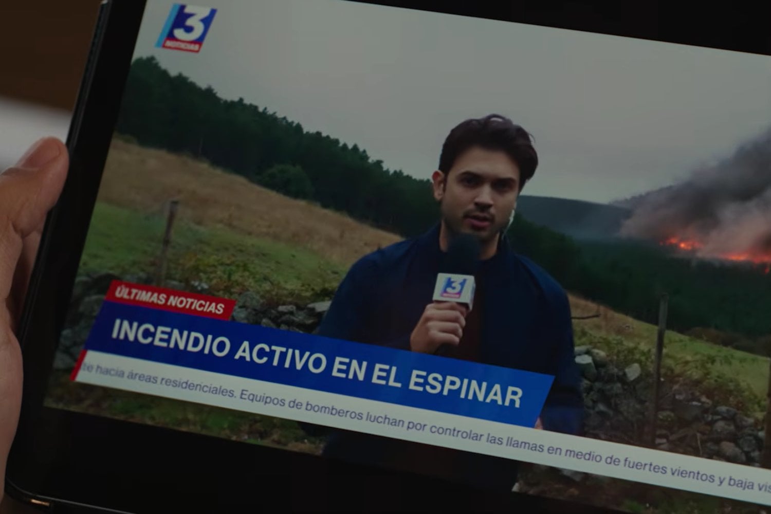 El thriller español que arrasa en Netflix convierte un incendio en una pesadilla íntima