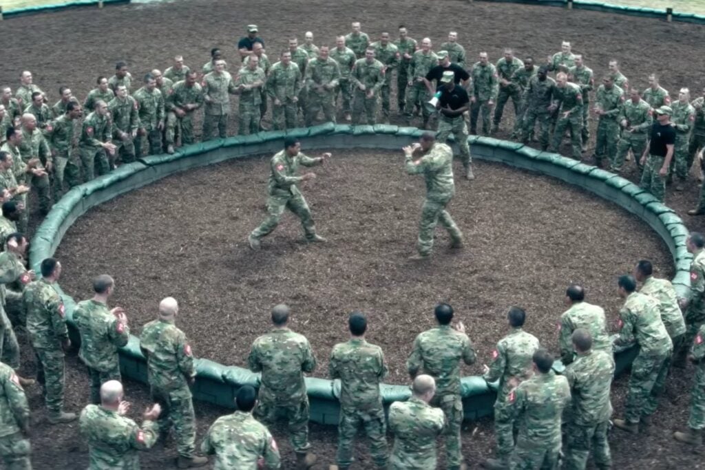 Netflix apuesta fuerte por su nuevo héroe de acción: una guerra que no se parece a ninguna otra)