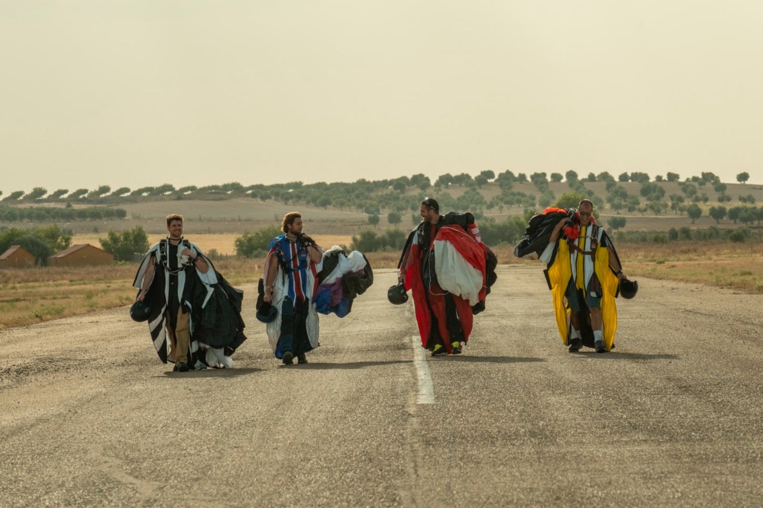 La tragedia que lo cambió todo en un rodaje marcado por el riesgo: así se transformó La Fiera tras la muerte de Carlos Suárez