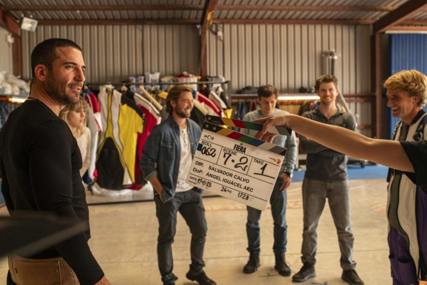 La tragedia que lo cambió todo en un rodaje marcado por el riesgo: así se transformó La Fiera tras la muerte de Carlos Suárez