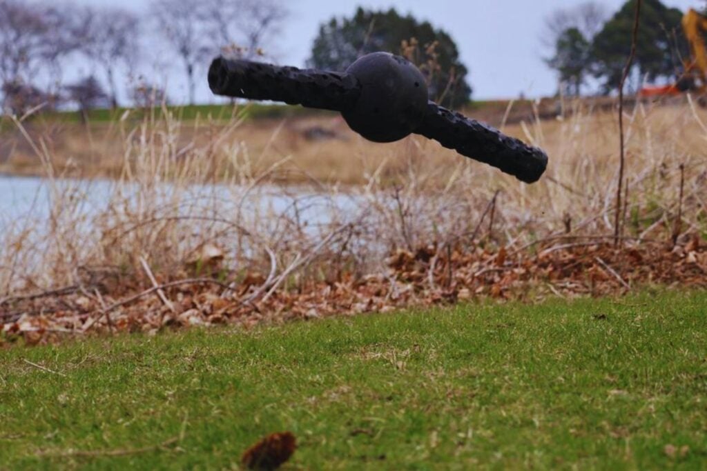 La IA “crió” robots dentro de una simulación y luego los llevó al mundo real. El resultado fueron máquinas extrañas capaces de seguir moviéndose incluso después de romperse