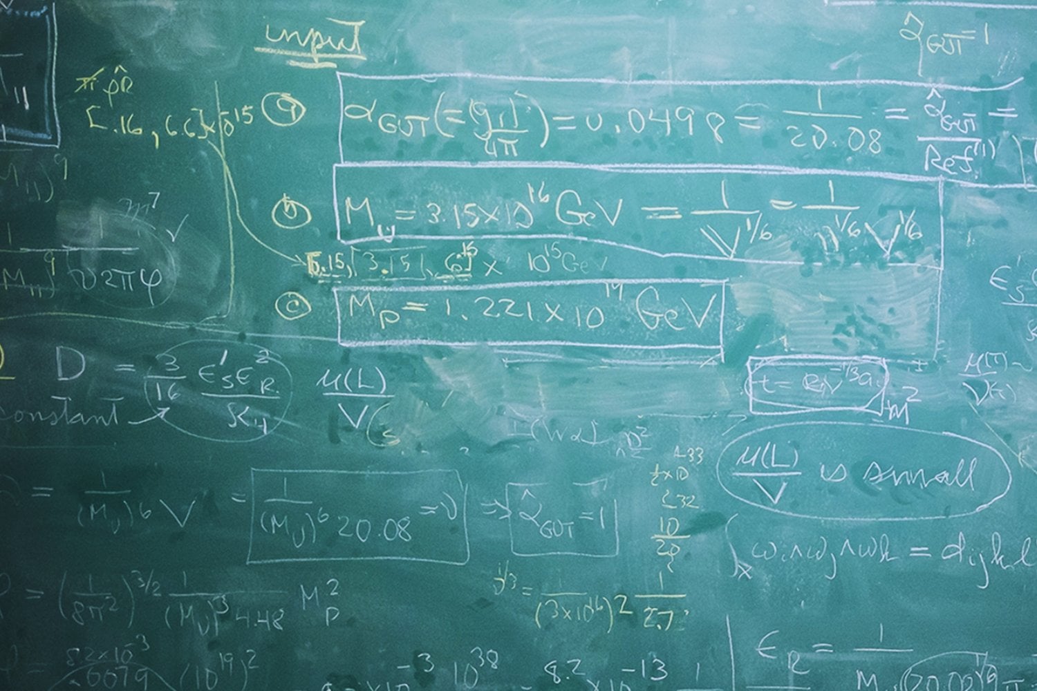 La inteligencia artificial ya no solo calcula. Acaba de descubrir una fórmula en física teórica que ningún humano había logrado concebir. Y la demostró en 12 horas