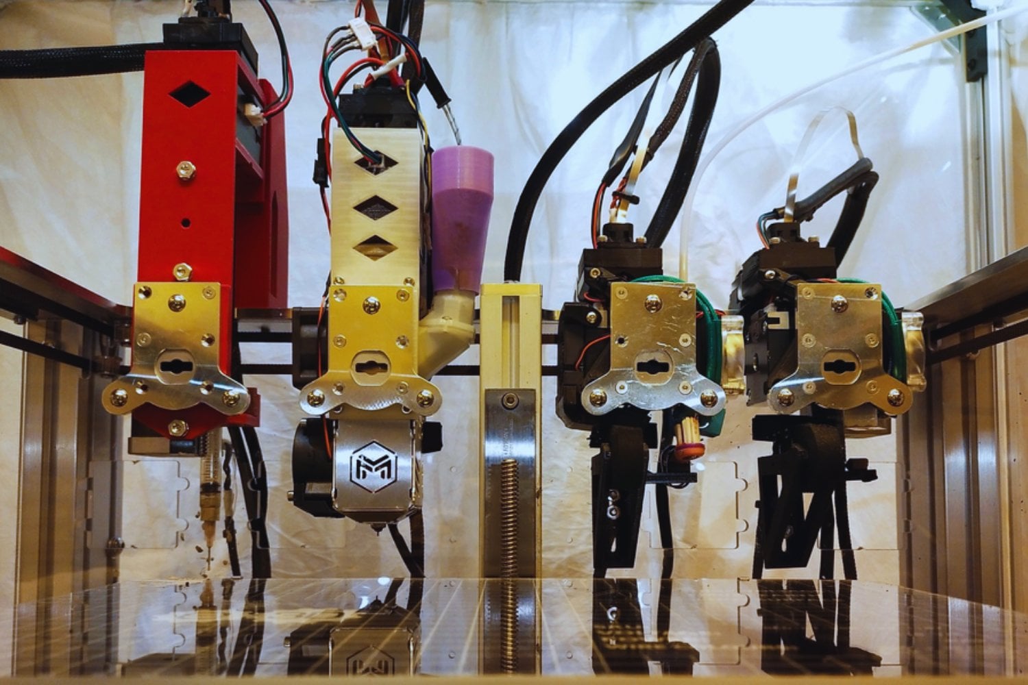 El MIT acaba de fabricar un motor eléctrico funcional por apenas 50 centavos. La clave está en una impresora 3D capaz de crear dispositivos completos