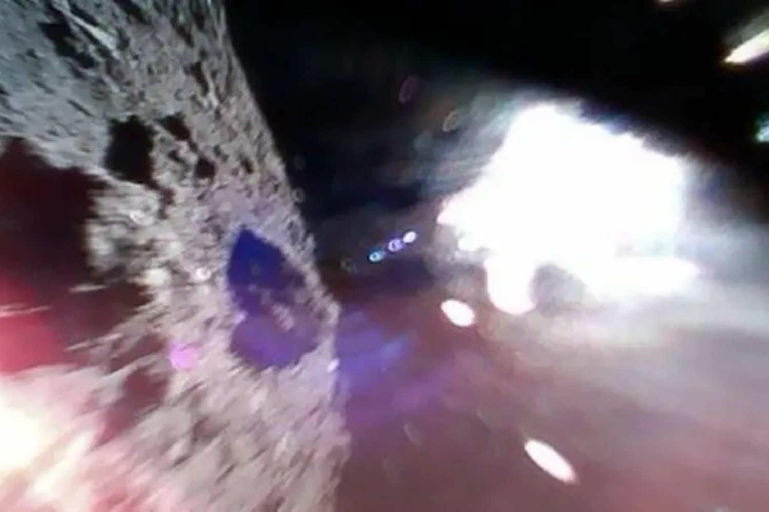 Las muestras de un asteroide acaban de confirmar algo inquietante sobre el origen de la vida. Los componentes del ADN estaban dispersos por todo el Sistema Solar